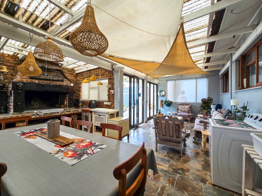 4 Bedroom Property for Sale in Stilbaai Wes Western Cape